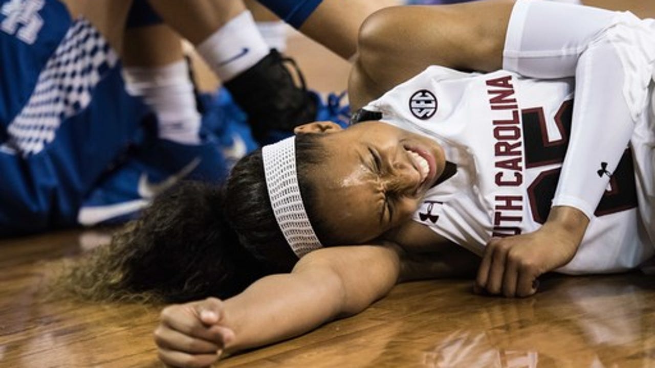 Coates 27 points lead No. 2 South Carolina to 78-68 victory